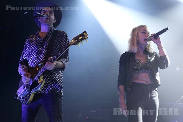 METRIC - 2018-11-08 - PARIS - Le Trianon - Emily Haines - James Shaw